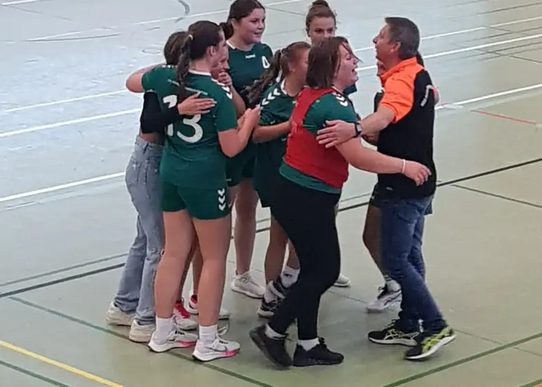 WJC Sieg im ersten Spiel 2022